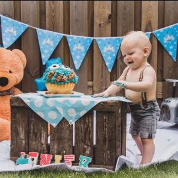 1272743671032522293896000611560261533661908n